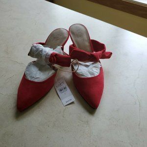 Brand New Loft  kitten heel Red suede look shoes Size 7 M.